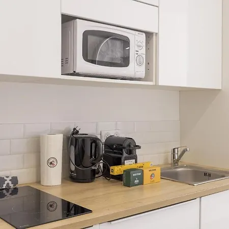 Good Vibes - 10mn From Harbor, 5mn From Palais And Train Station, Central, Ac, Comfy